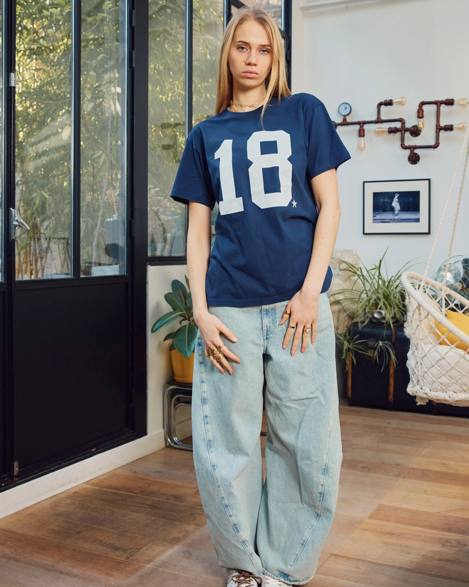 Blue 18 - Image 3