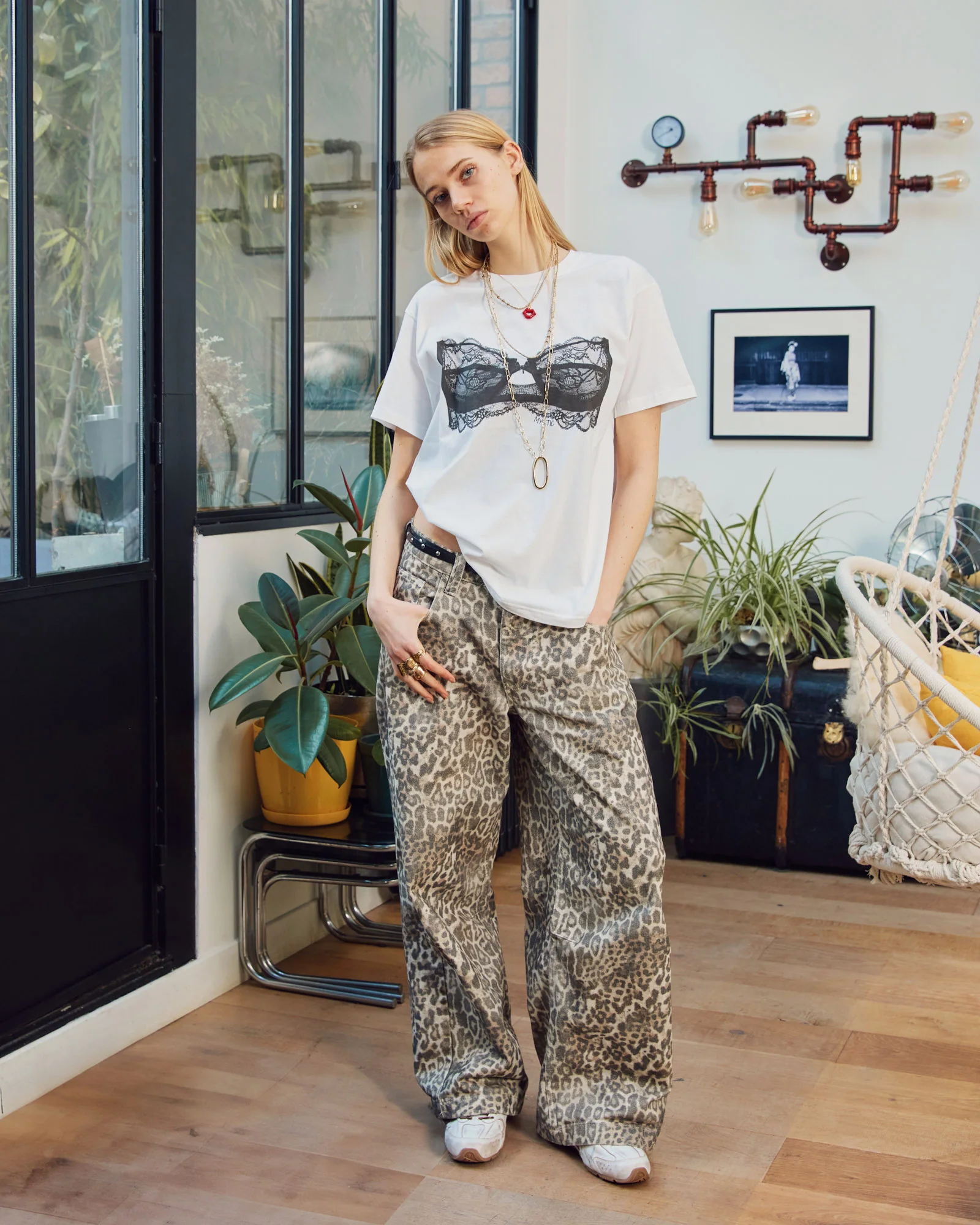 Glamorous - Image 3