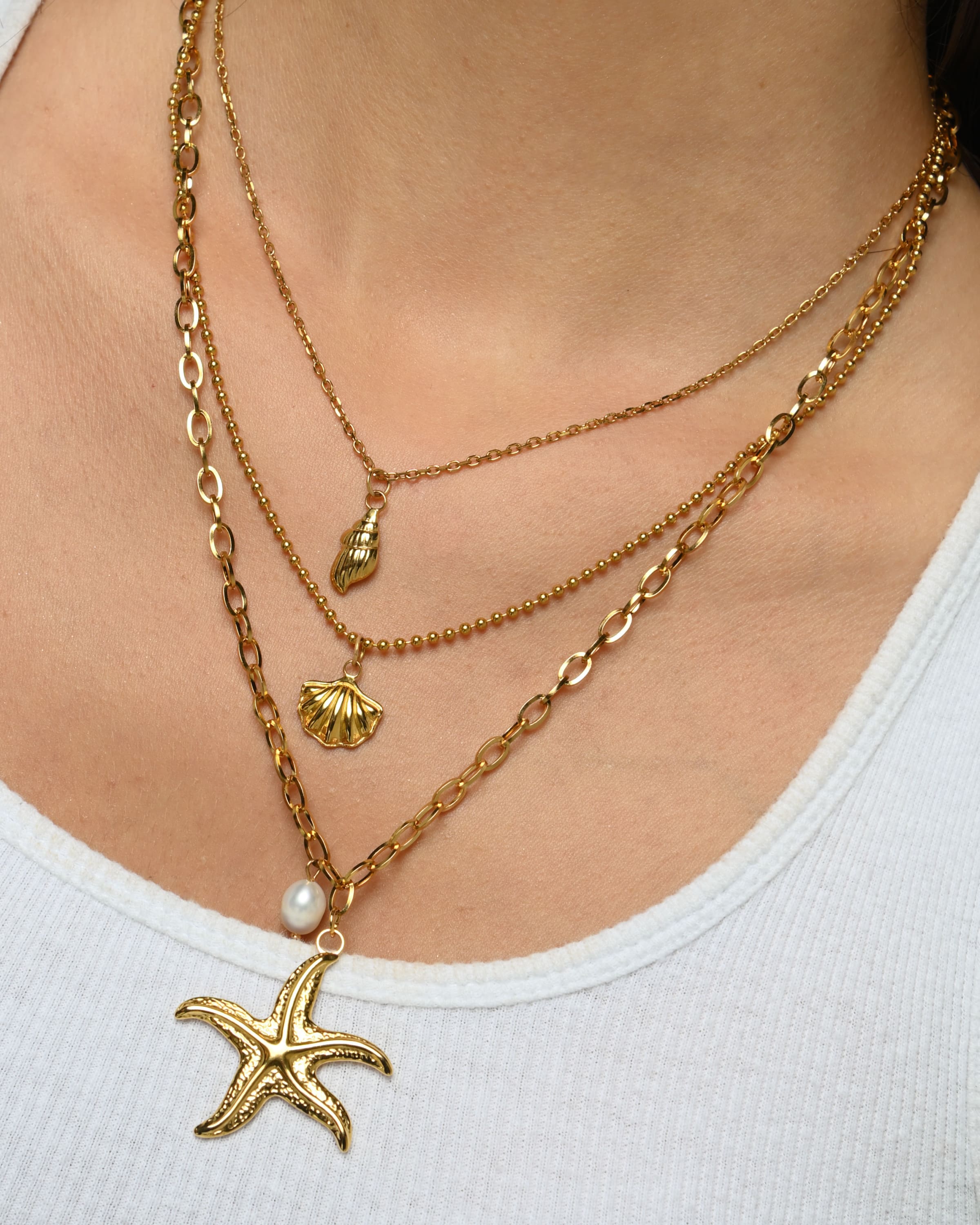 Gold Starfish Necklace - Image 2