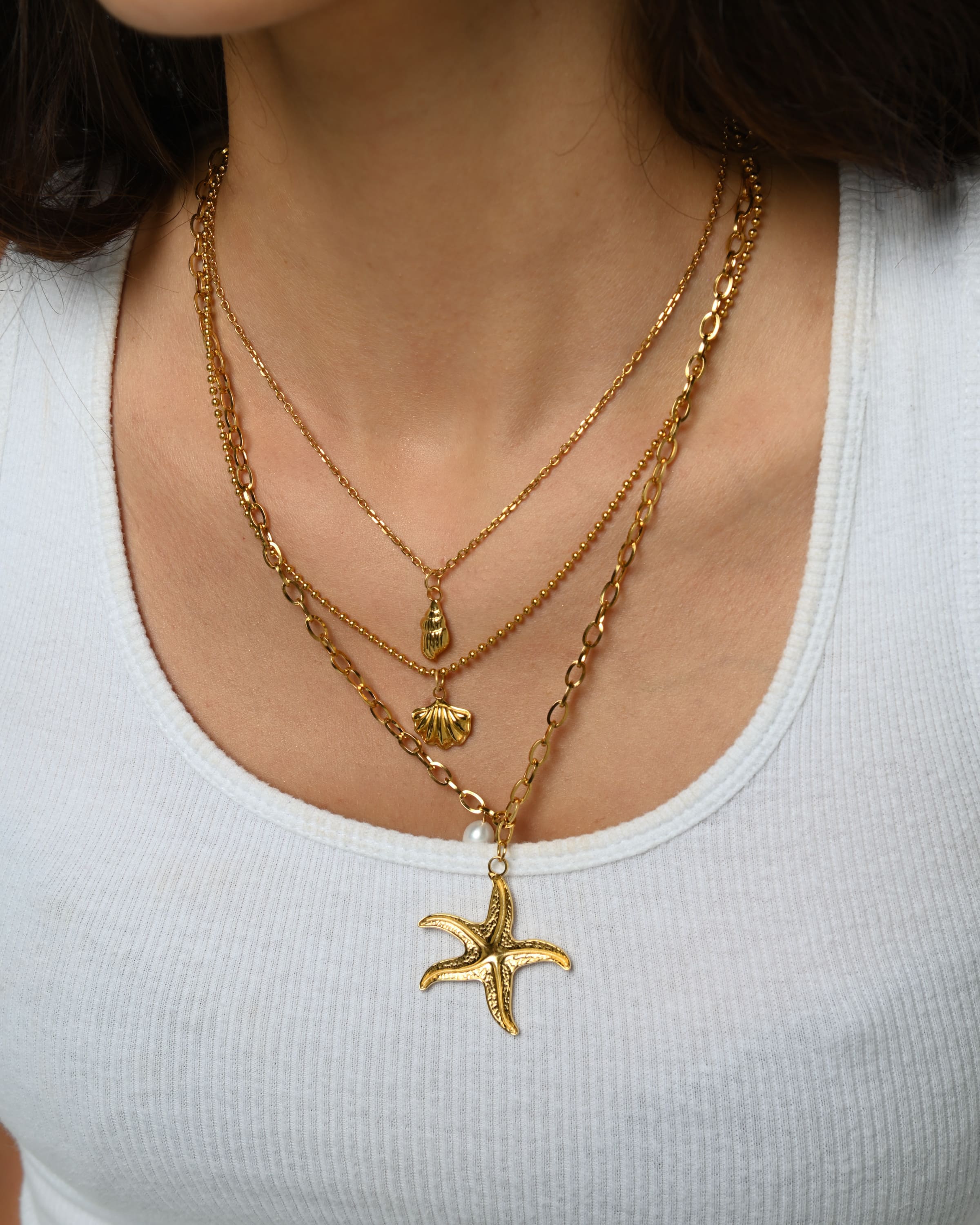 Gold Starfish Necklace - Image 4