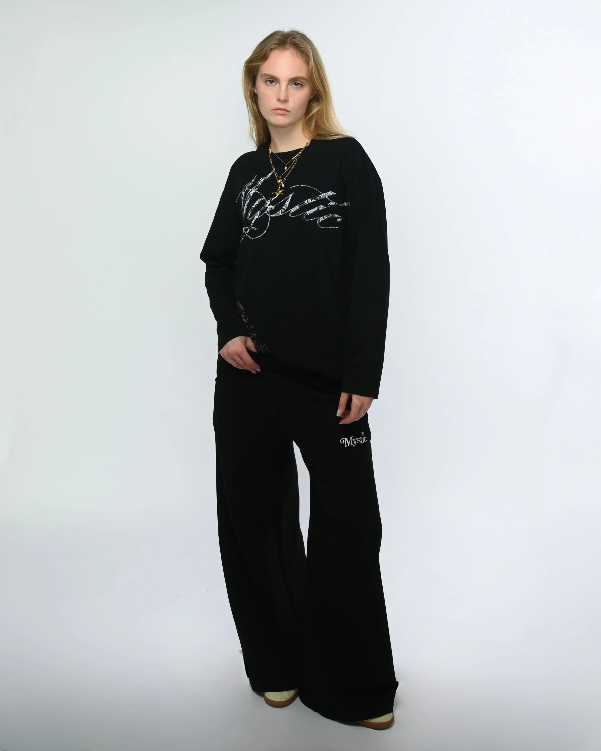 Lace Signature Longsleeve - Image 3