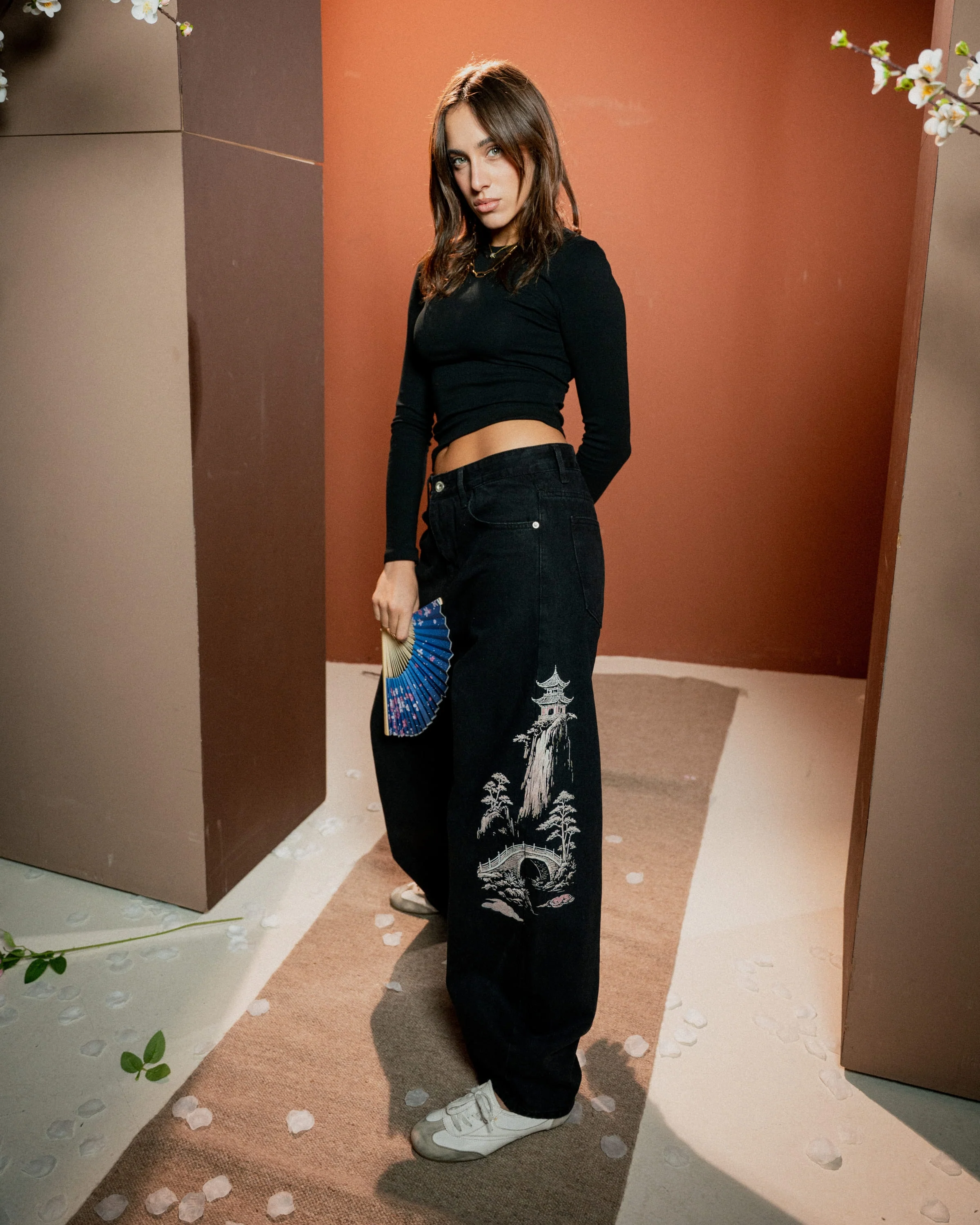 Mystic Dragon Barrel Jeans - Image 9